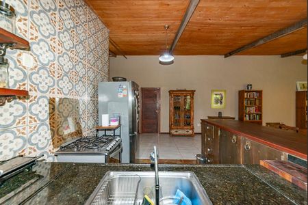 Casa de condomínio para alugar com 250m², 2 quartos e 2 vagas Casa de condomínio para alugar com 250m², 2 quartos e 2 vagasCozinha