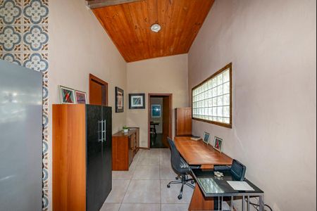 Casa de condomínio para alugar com 250m², 2 quartos e 2 vagas Casa de condomínio para alugar com 250m², 2 quartos e 2 vagasEscritório