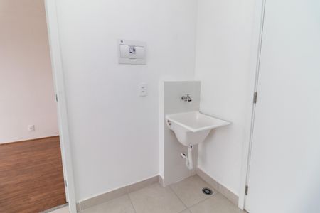 Apartamento à venda com 28m², 1 quarto e sem vaga Apartamento à venda com 28m², 1 quarto e sem vagaÁrea de Serviço