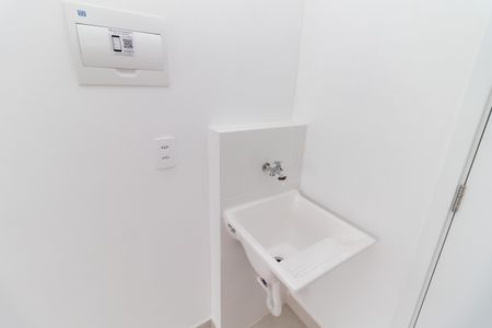 Apartamento à venda com 28m², 1 quarto e sem vaga Apartamento à venda com 28m², 1 quarto e sem vagaÁrea de Serviço