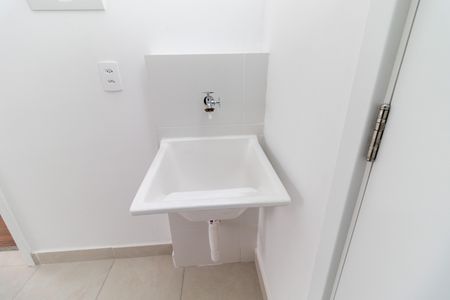 Apartamento à venda com 28m², 1 quarto e sem vaga Apartamento à venda com 28m², 1 quarto e sem vagaÁrea de Serviço