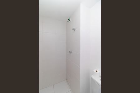 Apartamento à venda com 28m², 1 quarto e sem vaga Apartamento à venda com 28m², 1 quarto e sem vagaBanheiro da Suíte