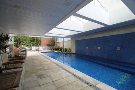 Apartamento para alugar com 112m², 2 quartos e 2 vagasÁrea Comum - Piscina