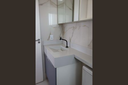 Apartamento para alugar com 56m², 2 quartos e 2 vagasBanheiro