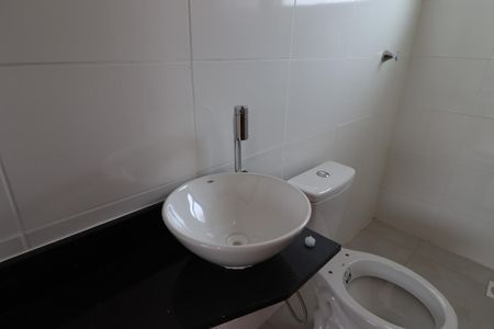 Apartamento para alugar com 48m², 2 quartos e 2 vagasBanheiro Social