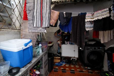 Casa à venda com 100m², 3 quartos e sem vagaÁrea de Serviço