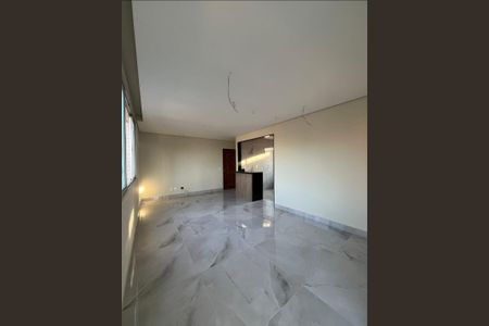Sala de apartamento à venda com 3 quartos, 106m² em Barreiro, Belo Horizonte