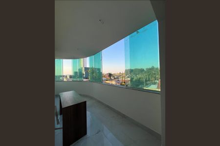 Varanda de apartamento à venda com 3 quartos, 106m² em Barreiro, Belo Horizonte