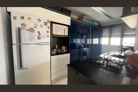 Cozinha de apartamento à venda com 2 quartos, 69m² em Bonfim, Campinas