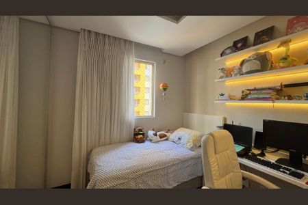 Apartamento à venda com 69m², 2 quartos e 1 vagaQuarto 1