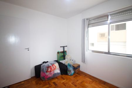 Apartamento à venda com 77m², 3 quartos e 1 vagaQuarto 2