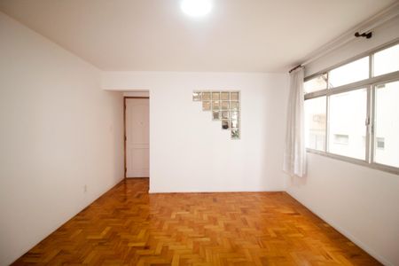 Sala de apartamento à venda com 3 quartos, 77m² em Jardim Paulista, São Paulo