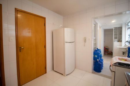 Apartamento à venda com 77m², 3 quartos e 1 vagaCozinha