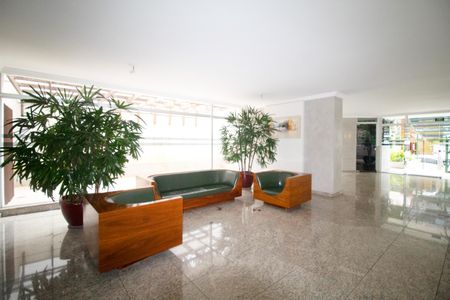 Apartamento à venda com 77m², 3 quartos e 1 vagaÁrea comum