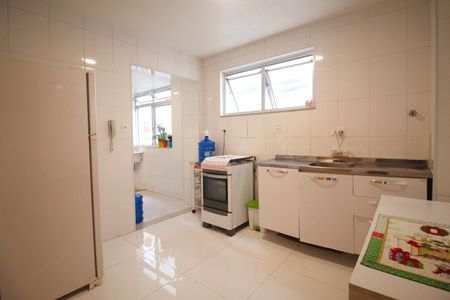 Apartamento à venda com 77m², 3 quartos e 1 vagaCozinha