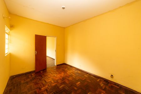 Casa à venda com 360m², 5 quartos e 5 vagas Casa à venda com 360m², 5 quartos e 5 vagasQuarto 3