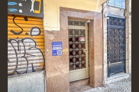 Apartamento à venda com 45m², 1 quarto e sem vagaFachada