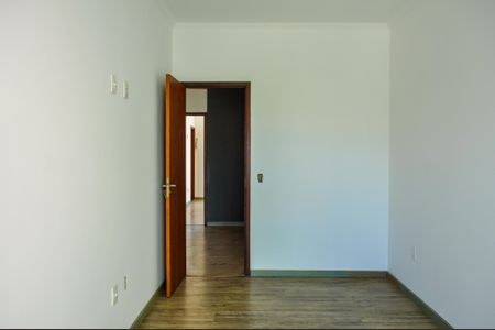 Casa de condomínio à venda com 178m², 3 quartos e 2 vagas Casa de condomínio à venda com 178m², 3 quartos e 2 vagasQuarto 1