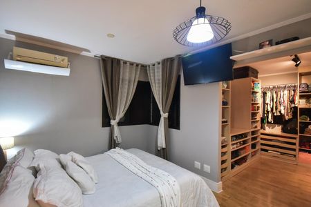 Apartamento à venda com 200m², 3 quartos e 4 vagasSuíte 3