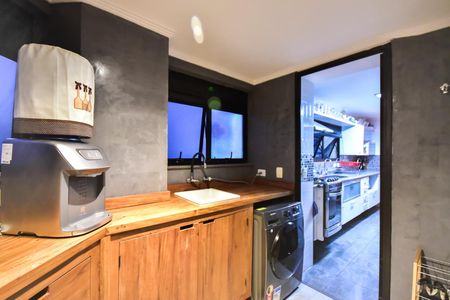 Apartamento à venda com 200m², 3 quartos e 4 vagasÁrea de Serviço