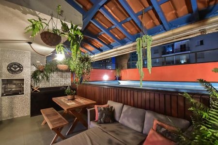 Apartamento à venda com 200m², 3 quartos e 4 vagasCobertura