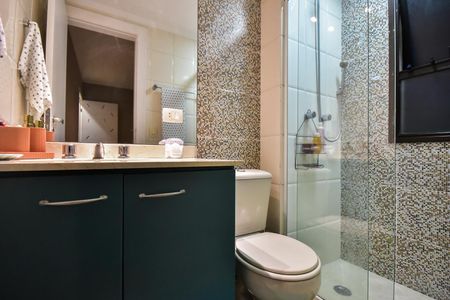 Apartamento à venda com 200m², 3 quartos e 4 vagasBanheiro Suíte 1