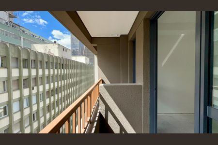 Sacada de kitnet/studio à venda com 1 quarto, 21m² em Jardim Paulista, São Paulo