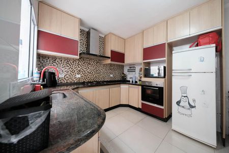 Casa à venda com 120m², 2 quartos e 2 vagasCozinha