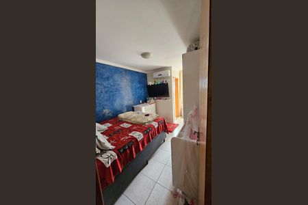 Casa de condomínio à venda com 65m², 2 quartos e 1 vagaQuarto