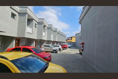 Casa de condomínio à venda com 65m², 2 quartos e 1 vagaÁrea comum