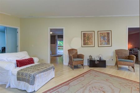 Casa à venda com 622m², 4 quartos e 4 vagas