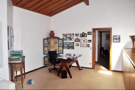 Casa à venda com 4 quartos, 569m² em Santo Amaro, São Paulo