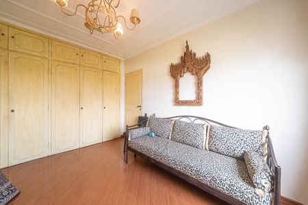 Apartamento à venda com 209m², 3 quartos e 2 vagasQuarto 1