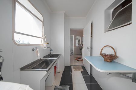 Apartamento à venda com 209m², 3 quartos e 2 vagasÁrea de Serviço