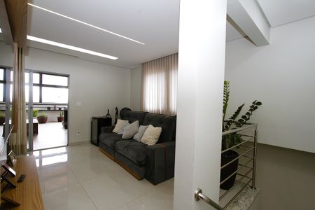 Apartamento à venda com 164m², 3 quartos e 2 vagasCobertura