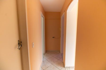 Corredor de apartamento à venda com 2 quartos, 65m² em Fonseca, Niterói