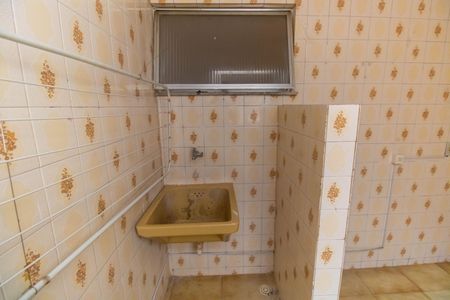 Apartamento à venda com 65m², 2 quartos e 1 vagaÁrea de Serviço