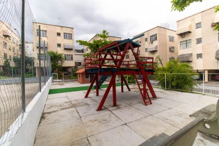 Apartamento à venda com 65m², 2 quartos e 1 vagaÁrea comum