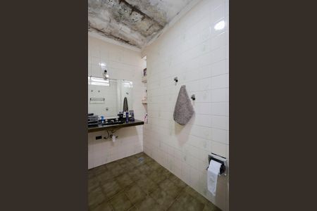 Casa à venda com 290m², 3 quartos e 2 vagasBanheiro 1