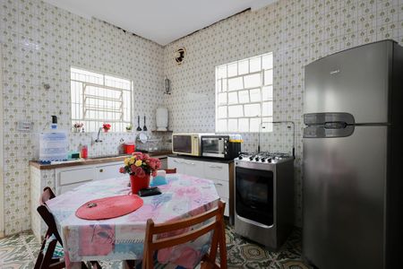 Casa à venda com 290m², 3 quartos e 2 vagasCozinha