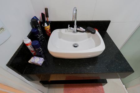 Casa à venda com 290m², 3 quartos e 2 vagasBanheiro 2