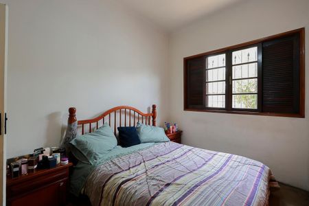 Casa à venda com 290m², 3 quartos e 2 vagasQuarto 1