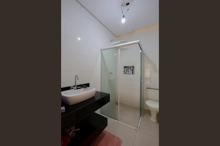 Casa à venda com 290m², 3 quartos e 2 vagasBanheiro 2