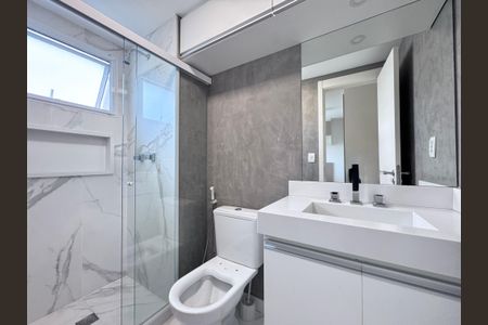 Apartamento à venda com 82m², 2 quartos e 1 vagaBanheiro da Suíte 2