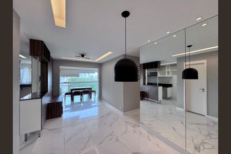 Sala de apartamento à venda com 2 quartos, 82m² em Barra da Tijuca, Rio de Janeiro