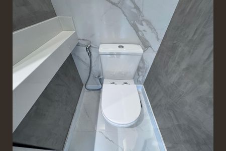 Apartamento à venda com 82m², 2 quartos e 1 vagaLavabo