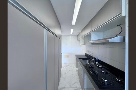 Apartamento à venda com 82m², 2 quartos e 1 vagaCozinha