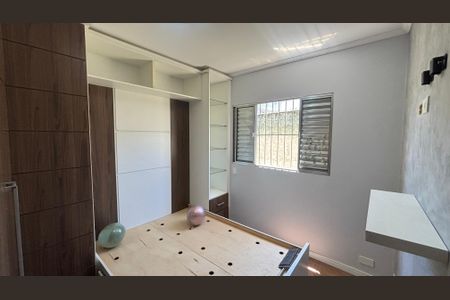 Quarto 1 de apartamento para alugar com 2 quartos, 53m² em Vila Clarice, Santo André