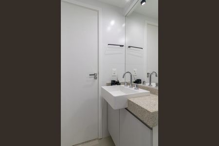 Apartamento à venda com 33m², 2 quartos e sem vagaBanheiro da Suíte
