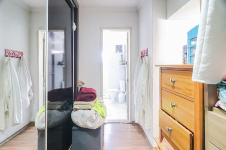 Casa à venda com 250m², 4 quartos e 6 vagasQuarto 3 - Suíte